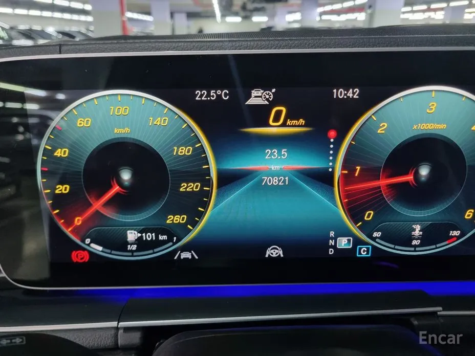 Фото 14 - Mercedes-Benz GLE-Class