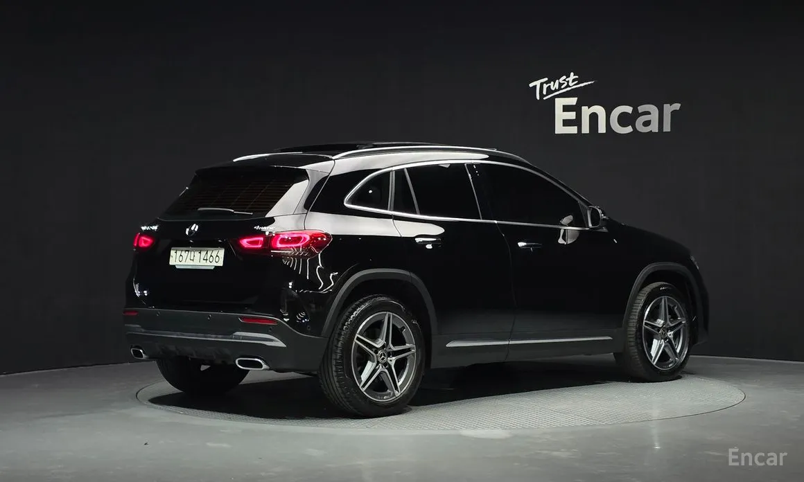 Фото 2 - Mercedes-Benz GLA-Class