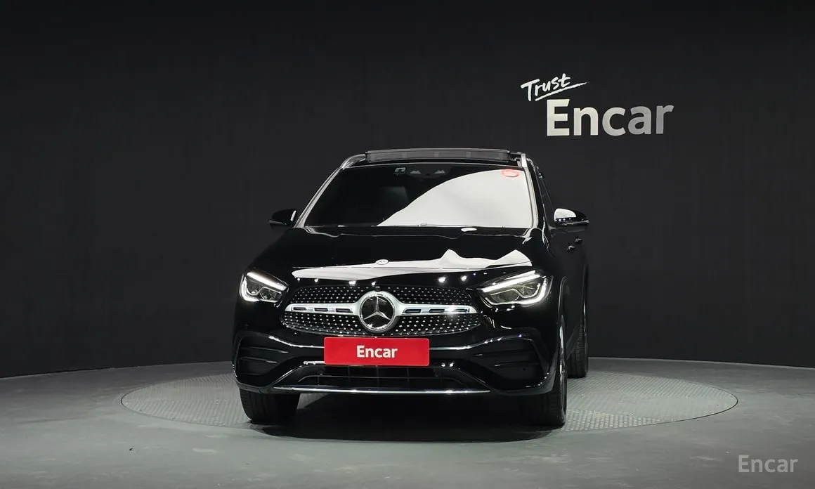 Фото 3 - Mercedes-Benz GLA-Class