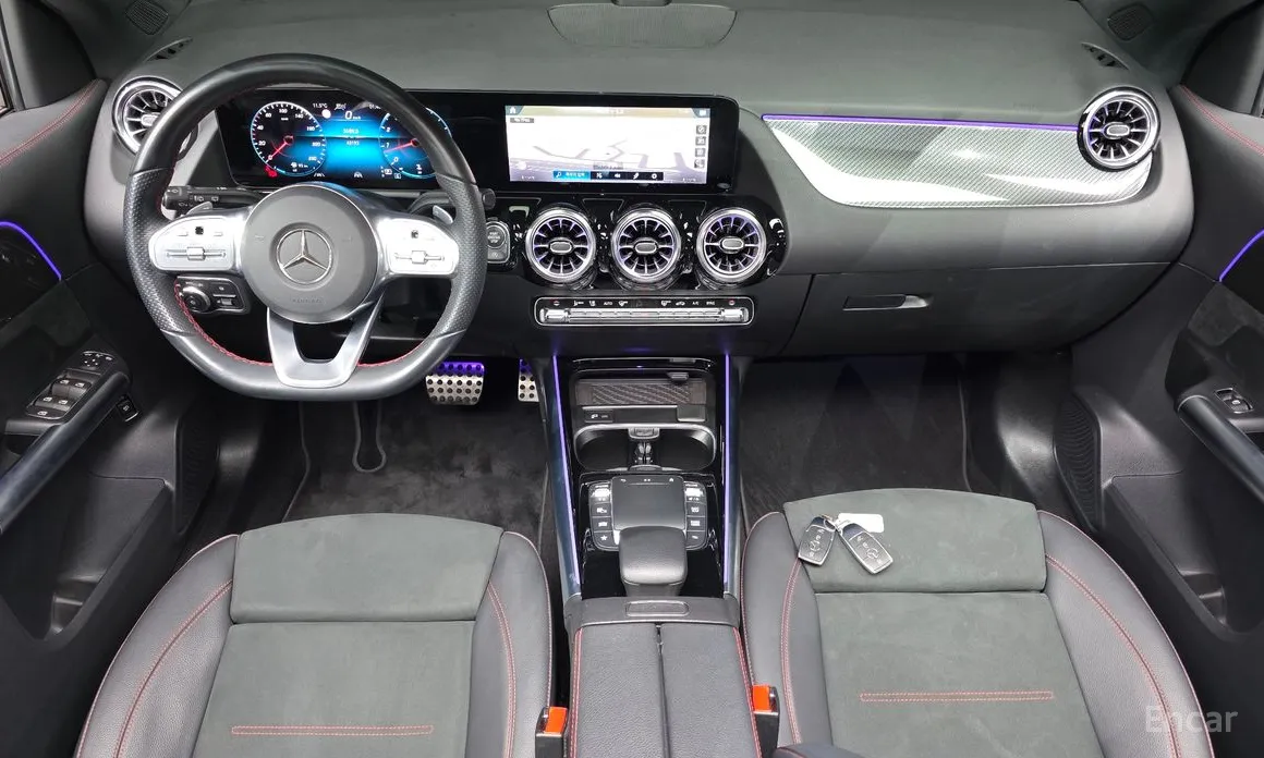 Фото 7 - Mercedes-Benz GLA-Class