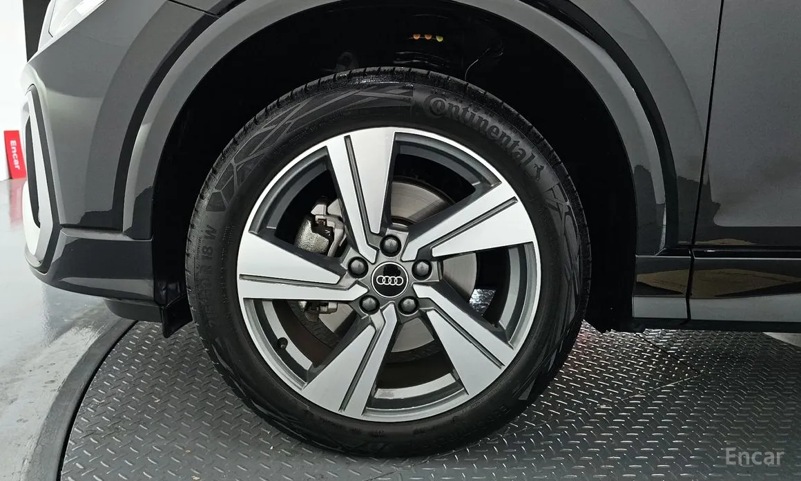 Фото 5 - Audi Q2