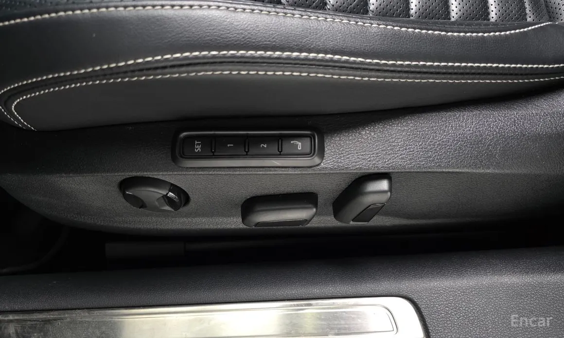 Фото 17 - Volkswagen Passat