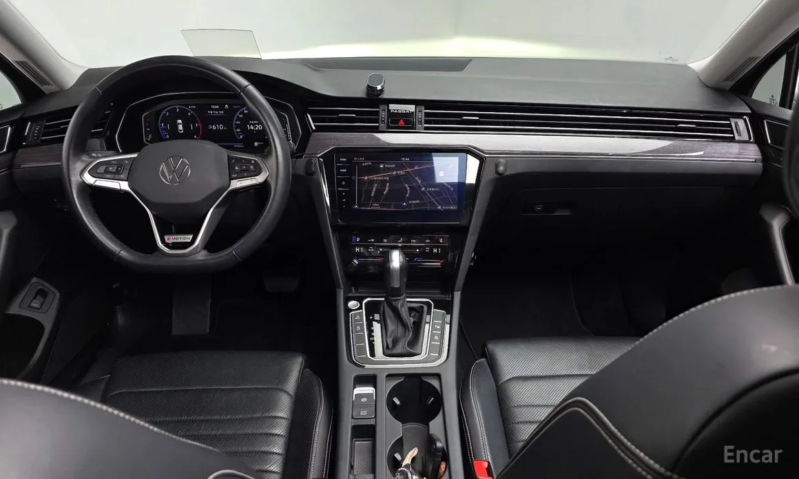 Фото 7 - Volkswagen Passat