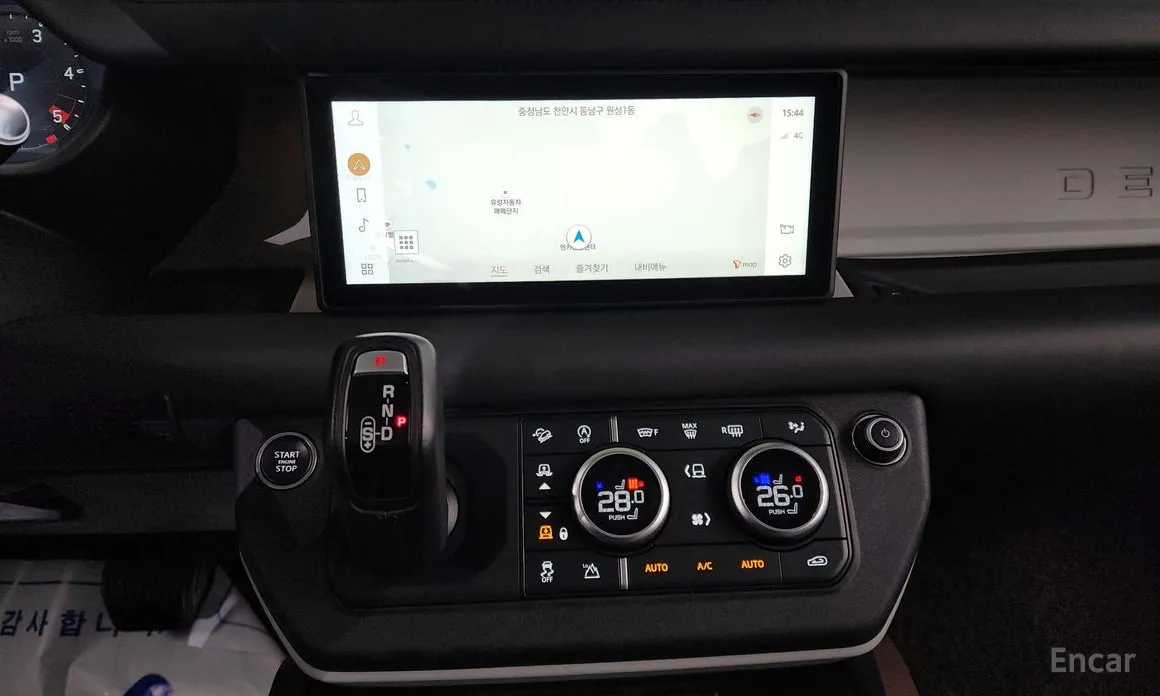 Фото 15 - Land Rover Defender