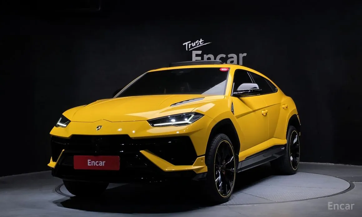 Фото 1 - Lamborghini Urus