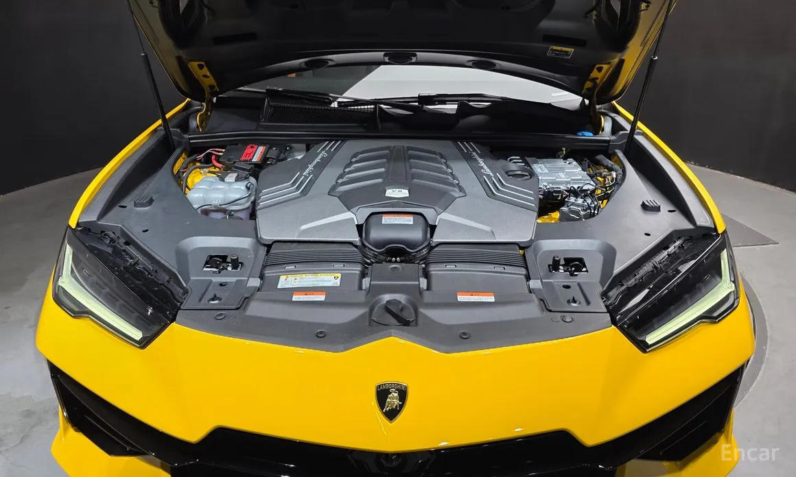 Фото 6 - Lamborghini Urus