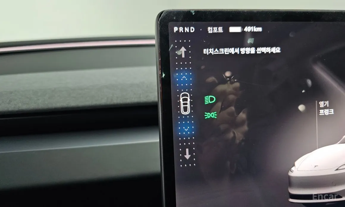 Фото 9 - Tesla Model 3