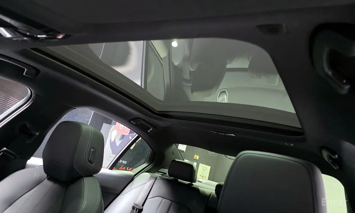 Фото 19 - BMW 5 Series