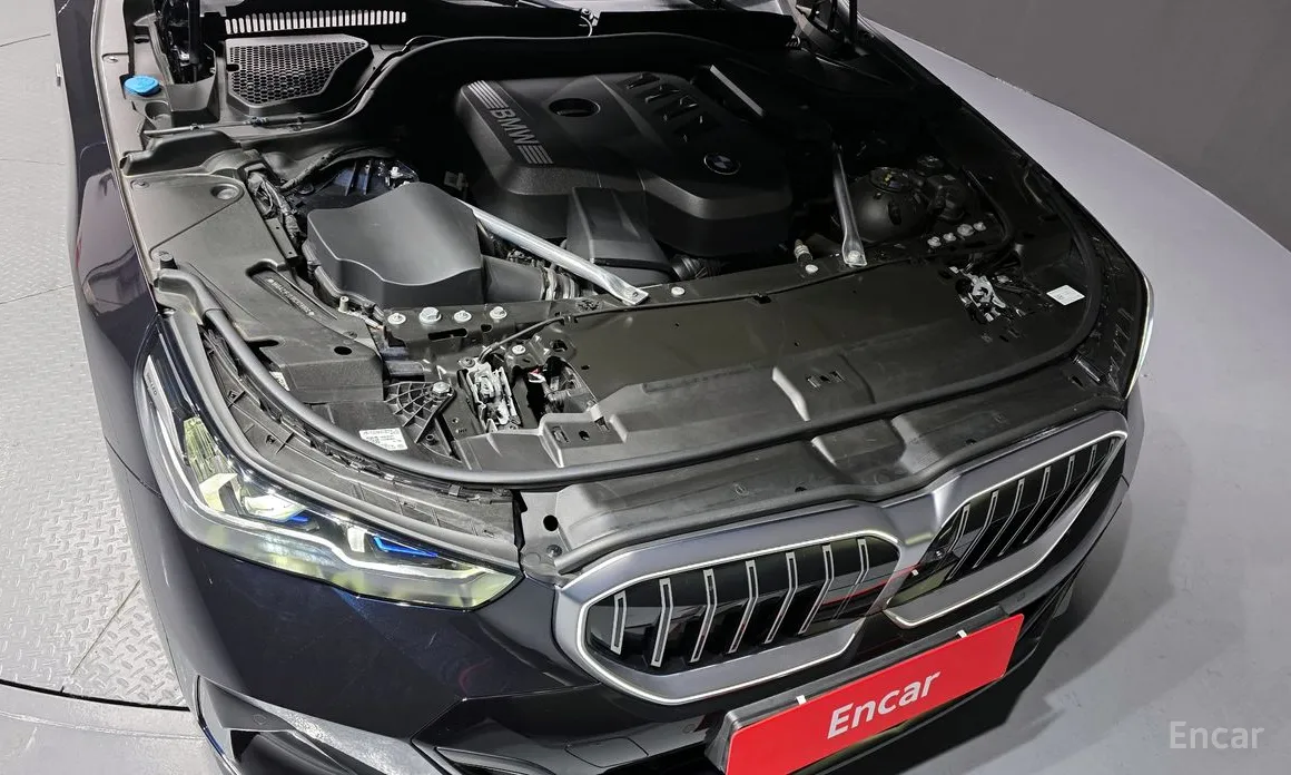 Фото 6 - BMW 5 Series