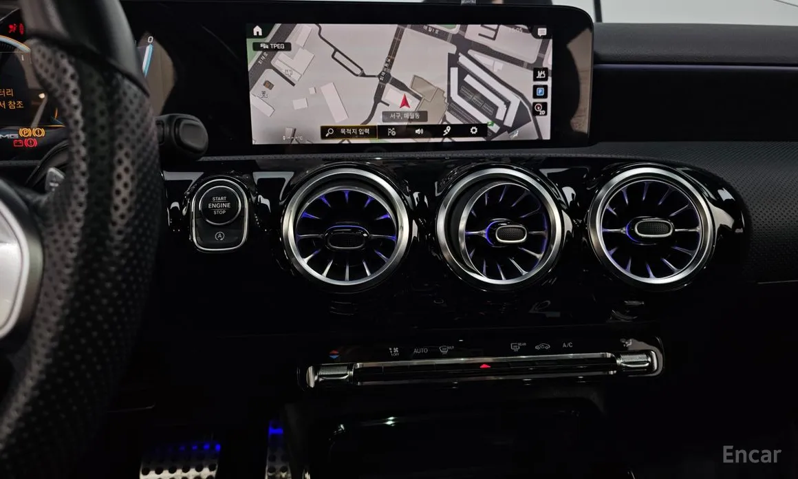 Фото 15 - Mercedes-Benz A-Class