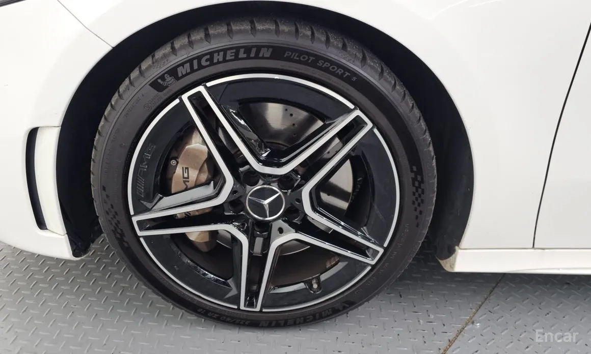 Фото 5 - Mercedes-Benz A-Class