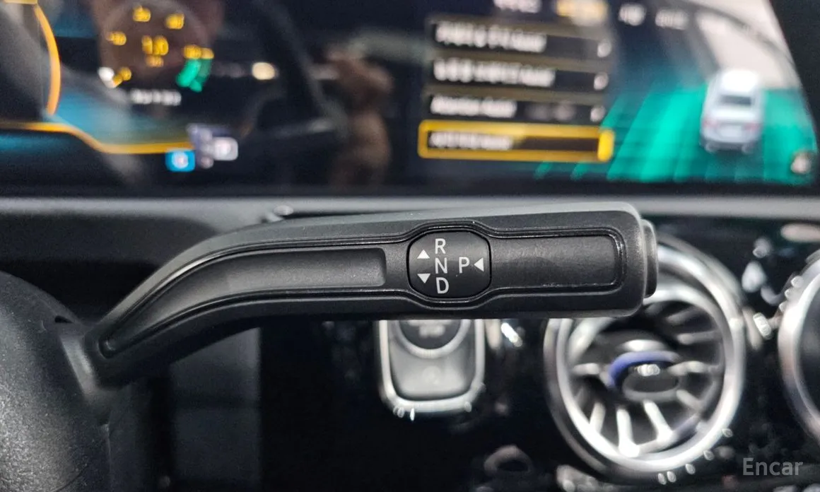 Фото 9 - Mercedes-Benz A-Class