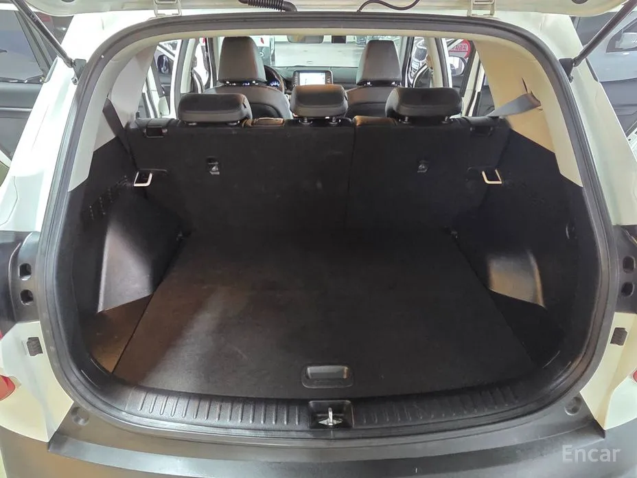 Фото 13 - Kia Seltos