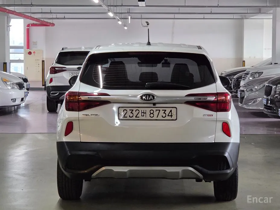 Фото 3 - Kia Seltos