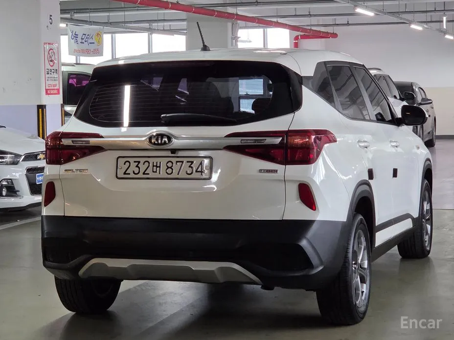 Фото 4 - Kia Seltos