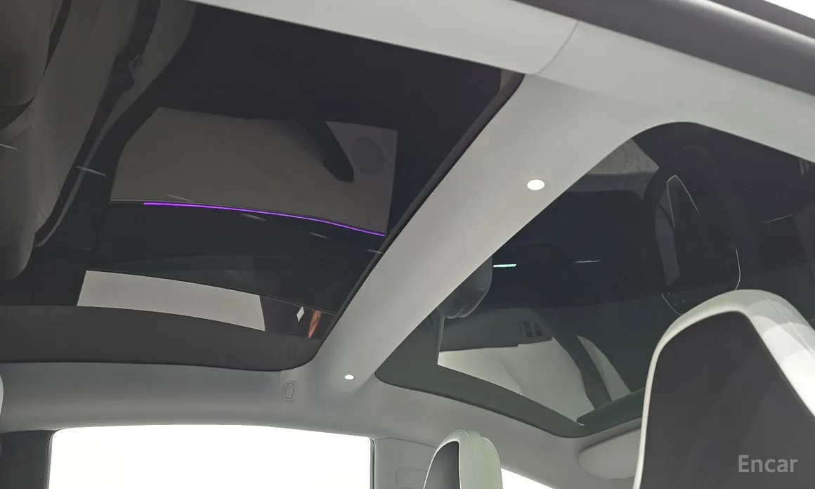 Фото 18 - Tesla Model 3