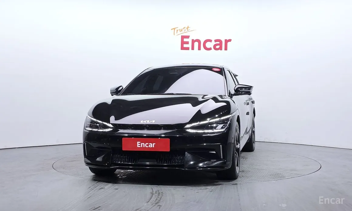 Фото 3 - Kia EV6