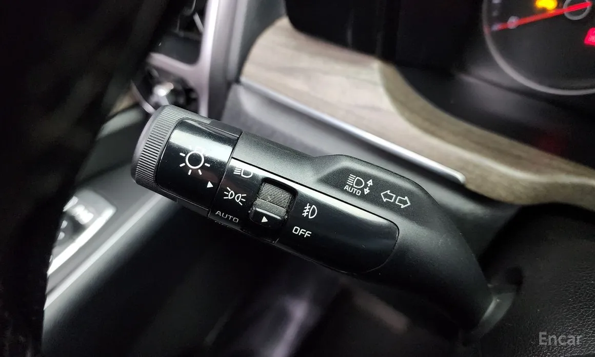 Фото 18 - Kia Sorento