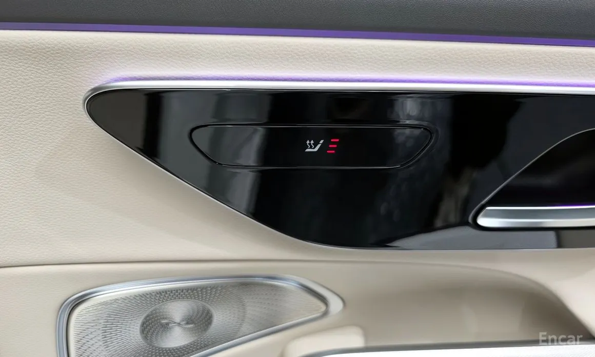 Фото 19 - Mercedes-Benz E-Class