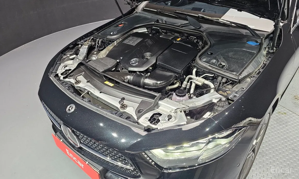 Фото 6 - Mercedes-Benz CLS-Class