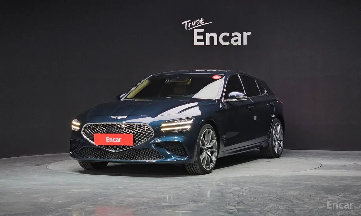 Фото 1 - Genesis G70