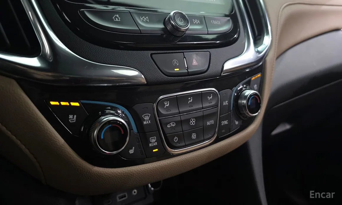 Фото 17 - Chevrolet Equinox