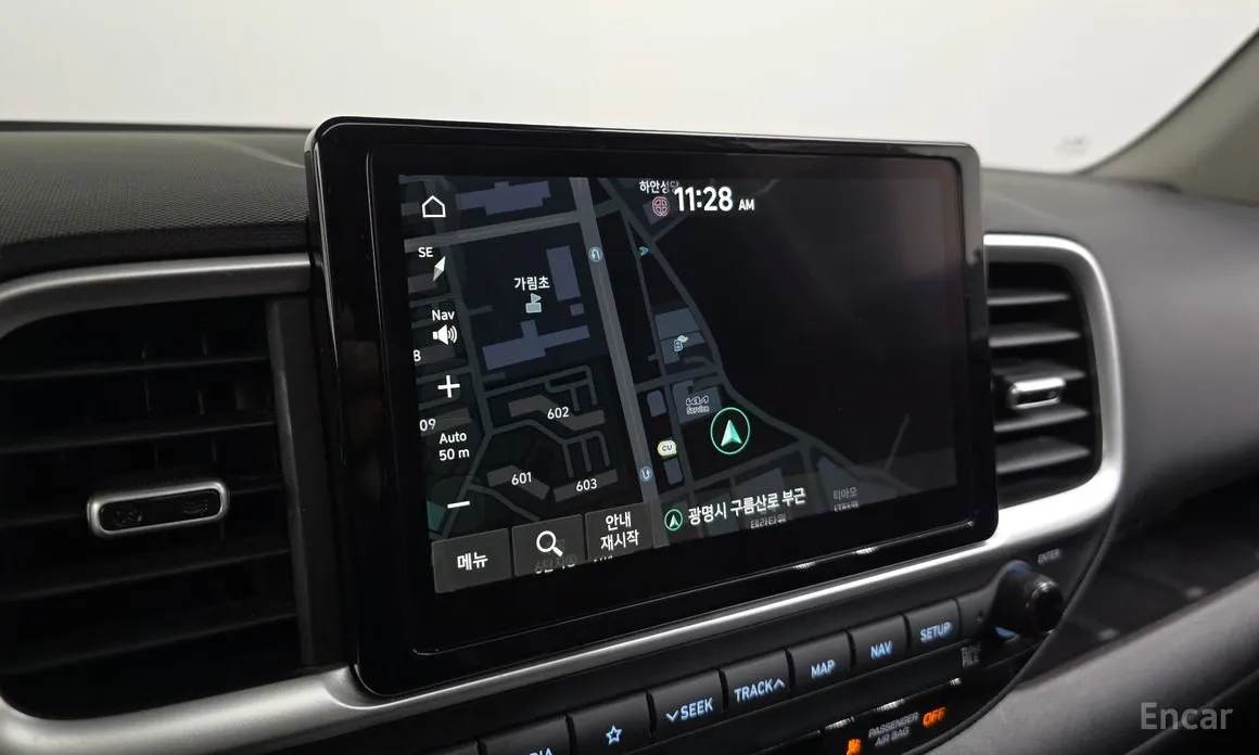 Фото 15 - Hyundai Venue