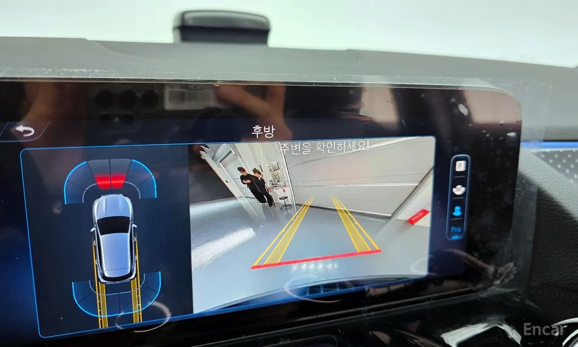 Фото 16 - Mercedes-Benz GLA-Class