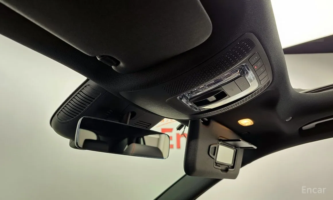 Фото 18 - Mercedes-Benz GLA-Class