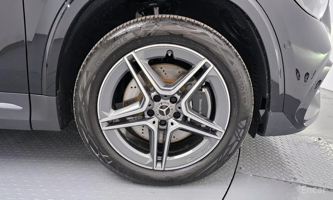 Фото 5 - Mercedes-Benz GLA-Class