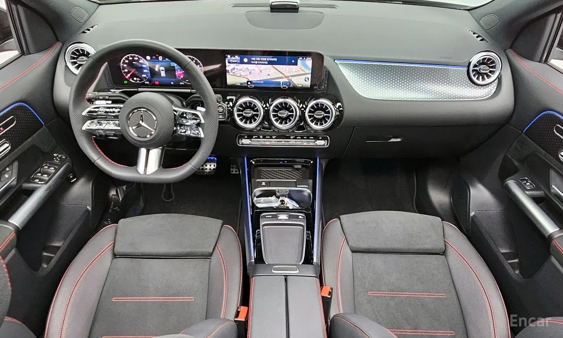 Фото 7 - Mercedes-Benz GLA-Class