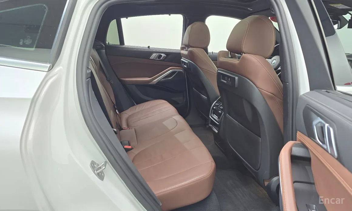 Фото 12 - BMW X6