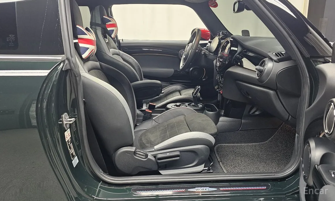 Фото 11 - Mini Cooper