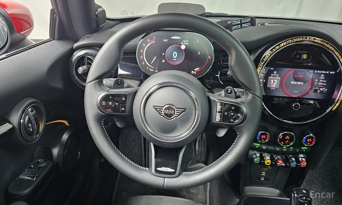 Фото 13 - Mini Cooper