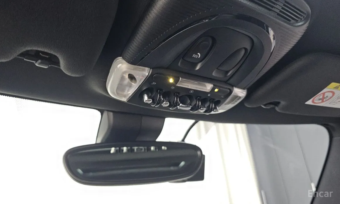 Фото 18 - Mini Cooper