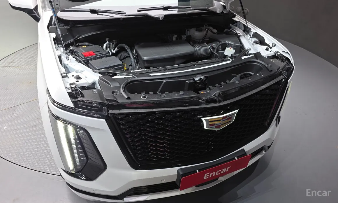 Фото 6 - Cadillac Escalade