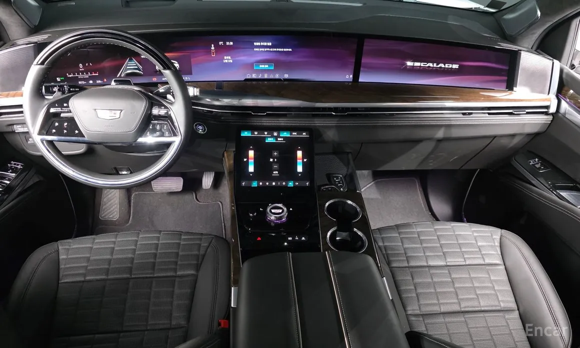 Фото 7 - Cadillac Escalade