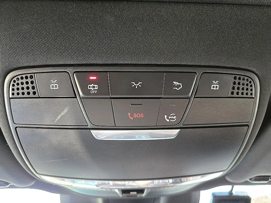 Фото 12 - Mercedes-Benz E-Class