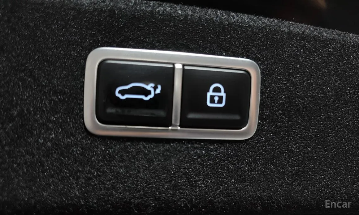 Фото 20 - Genesis G80