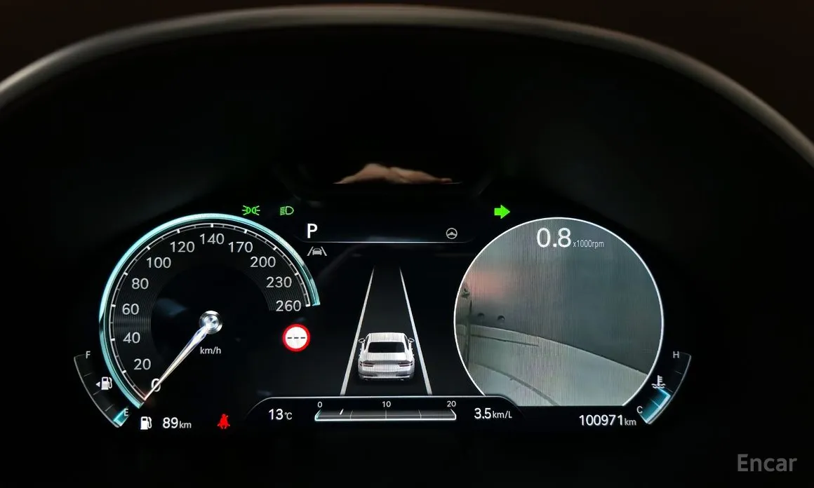 Фото 8 - Genesis G80