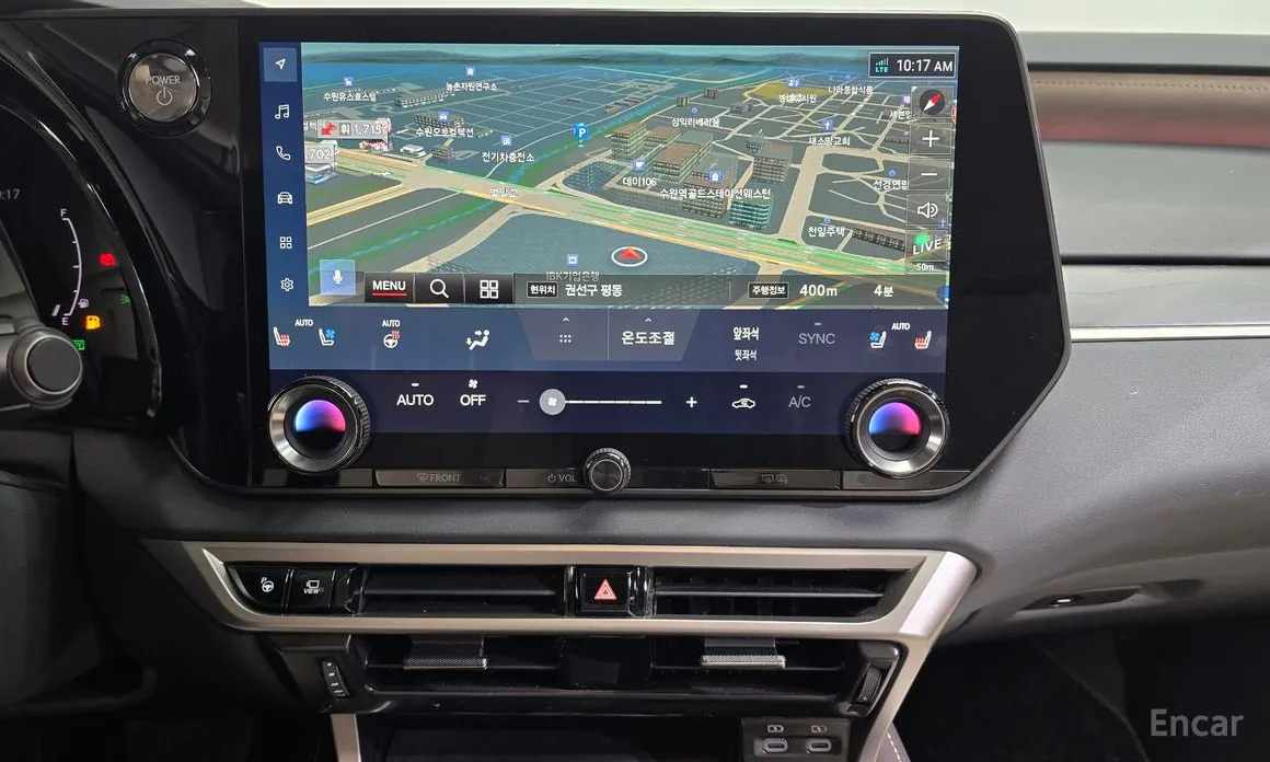 Фото 14 - Lexus RX