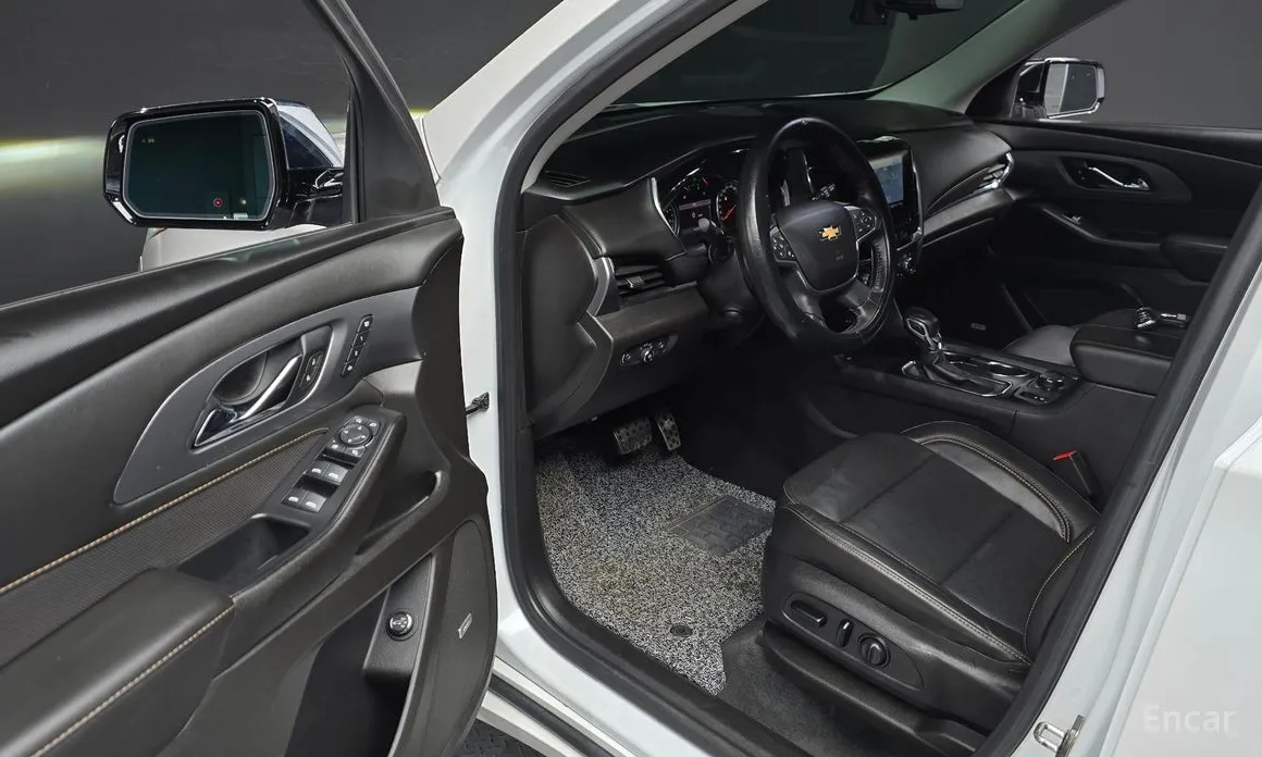 Фото 11 - Chevrolet Traverse