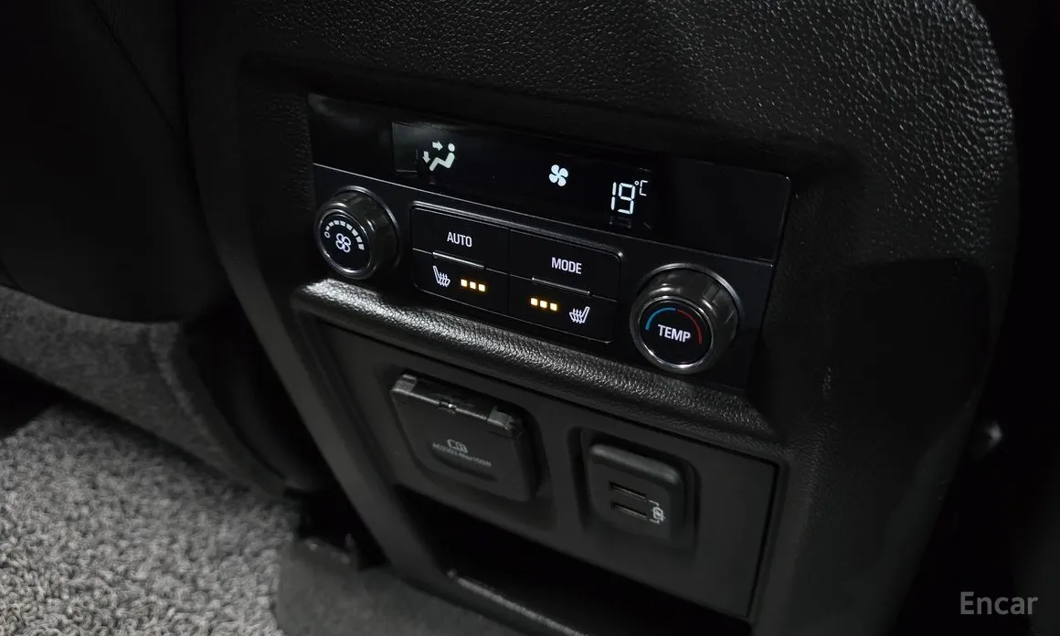 Фото 18 - Chevrolet Traverse