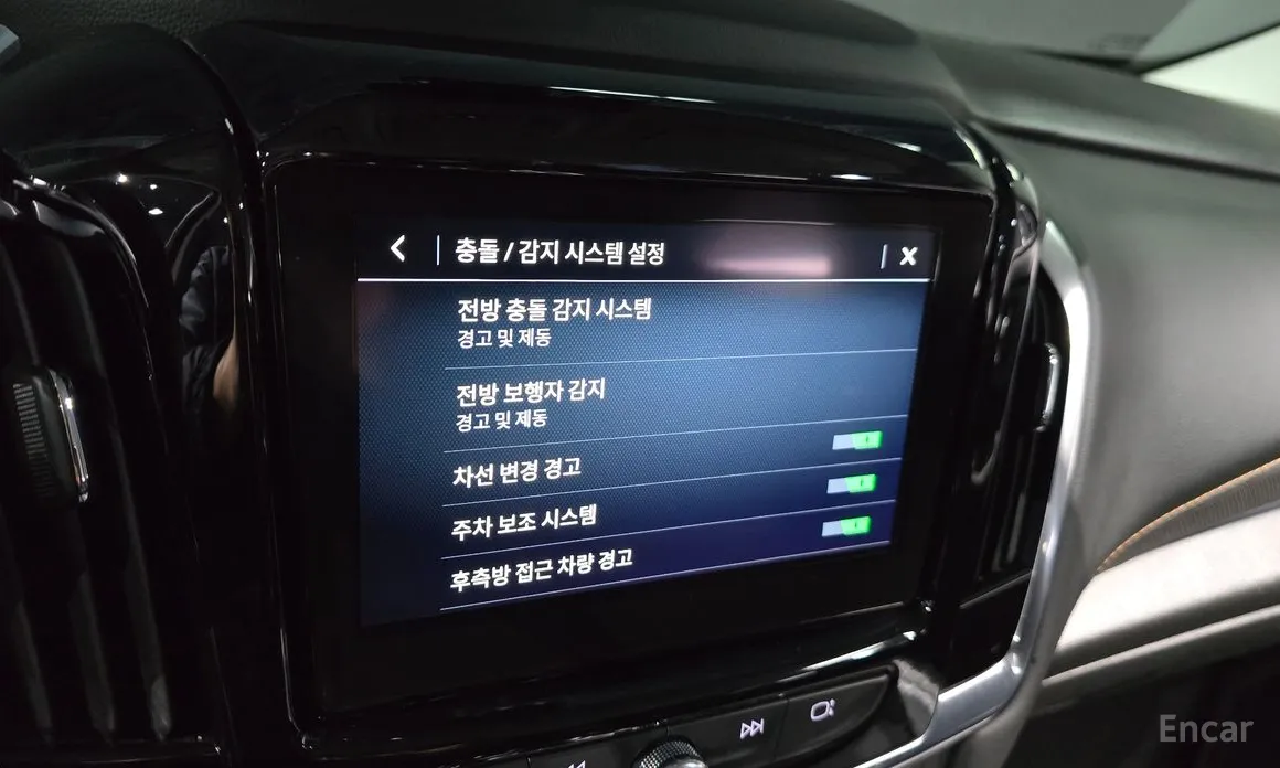 Фото 19 - Chevrolet Traverse