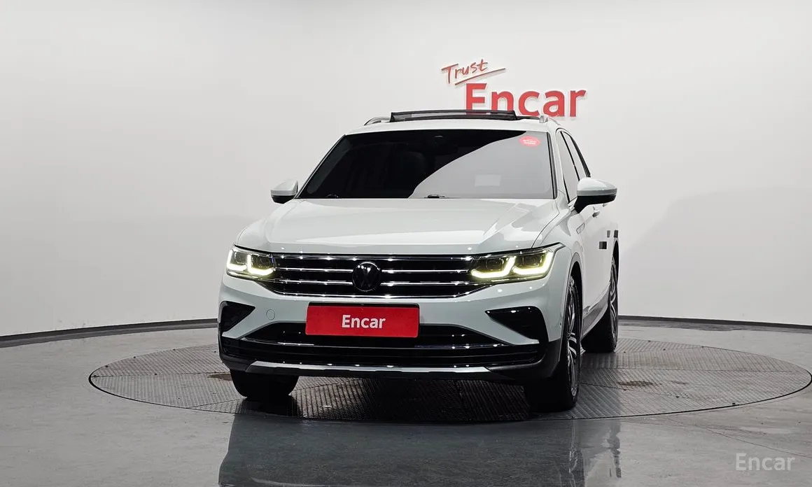 Фото 3 - Volkswagen Tiguan