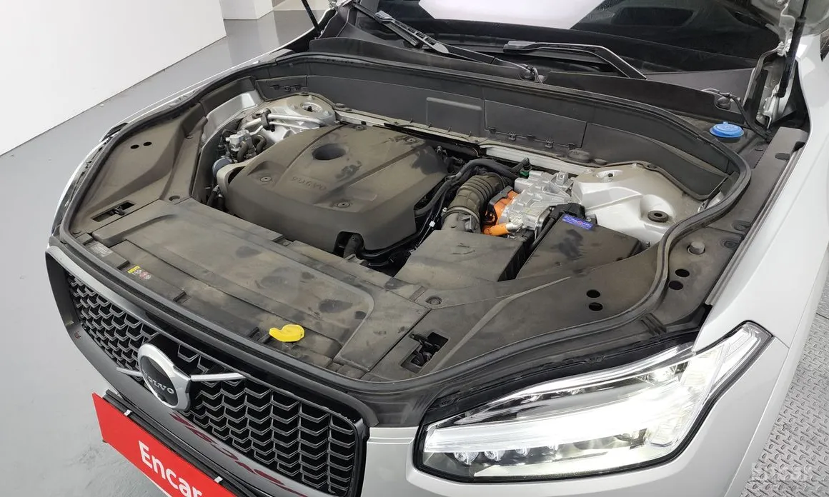 Фото 6 - Volvo XC90