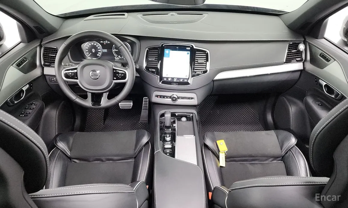 Фото 7 - Volvo XC90