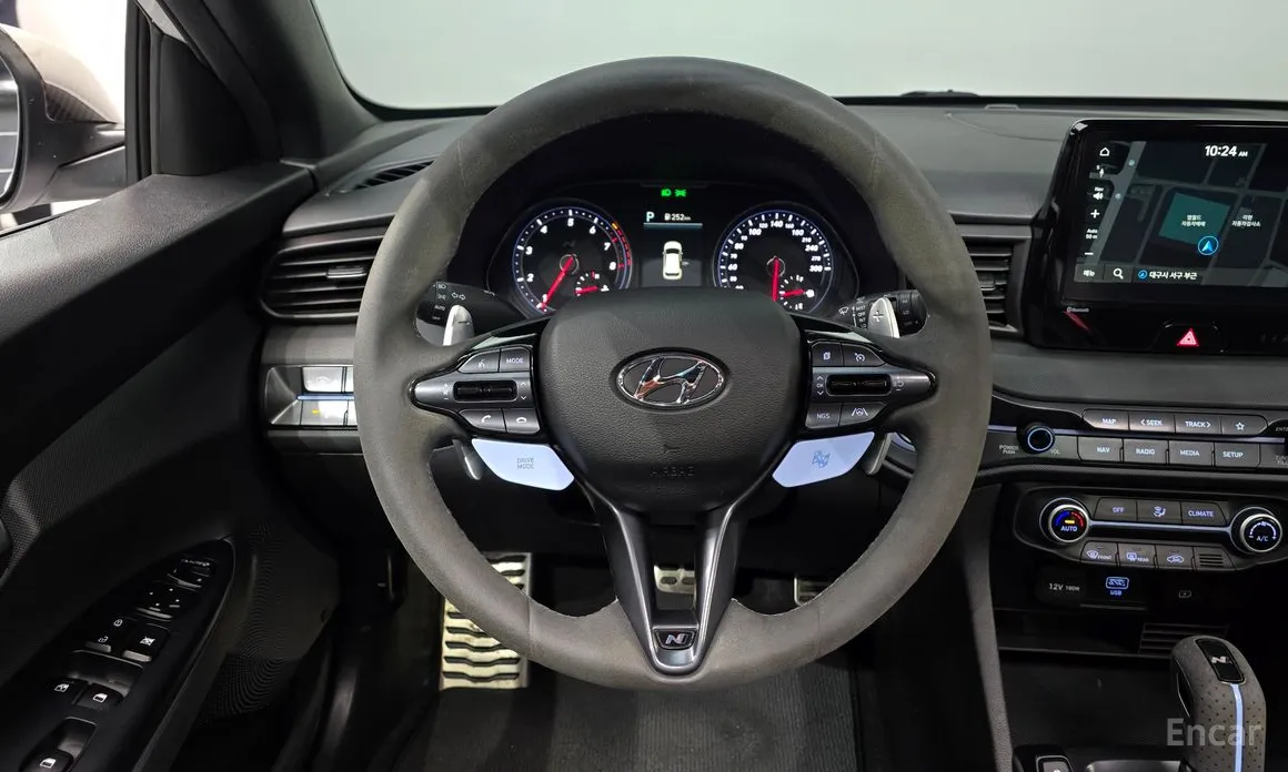 Фото 13 - Hyundai Veloster