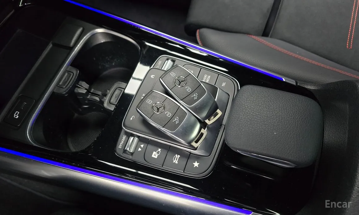 Фото 17 - Mercedes-Benz GLA-Class