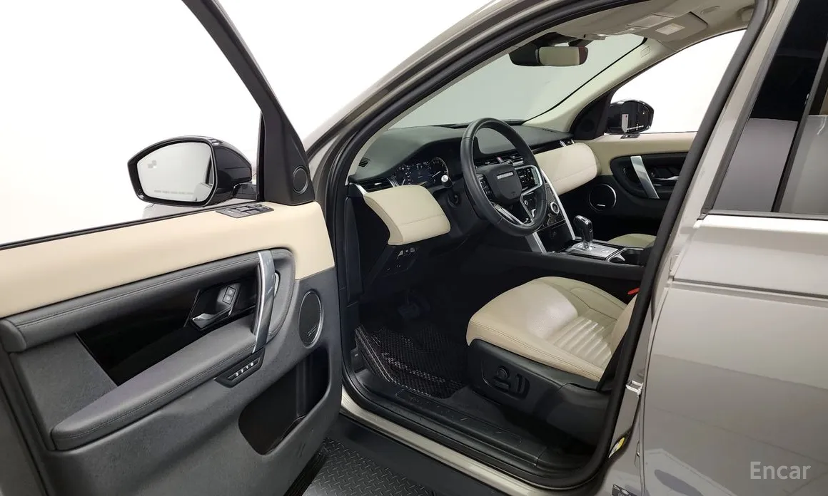 Фото 10 - Land Rover Discovery Sport